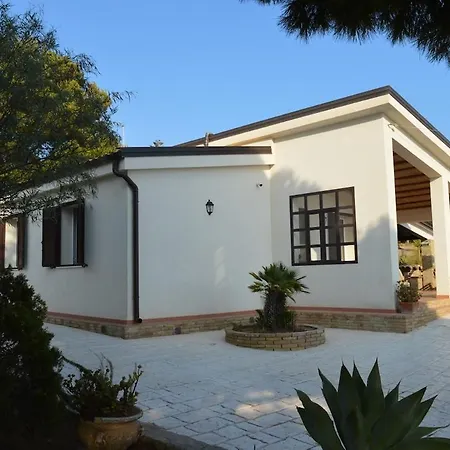 Lovely House With Amazing Sea View