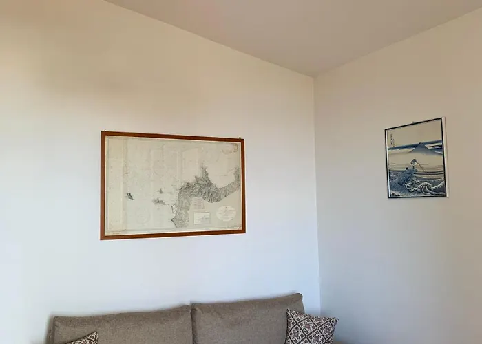 펜션 Lovely House With Amazing Sea View